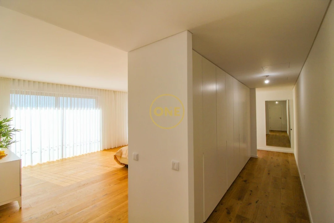 Apartamento T6 para Venda em Funchal (São Pedro) Foto 13