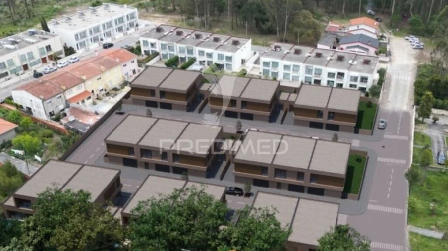 Moradia T3 para Venda em Arvore Foto 16