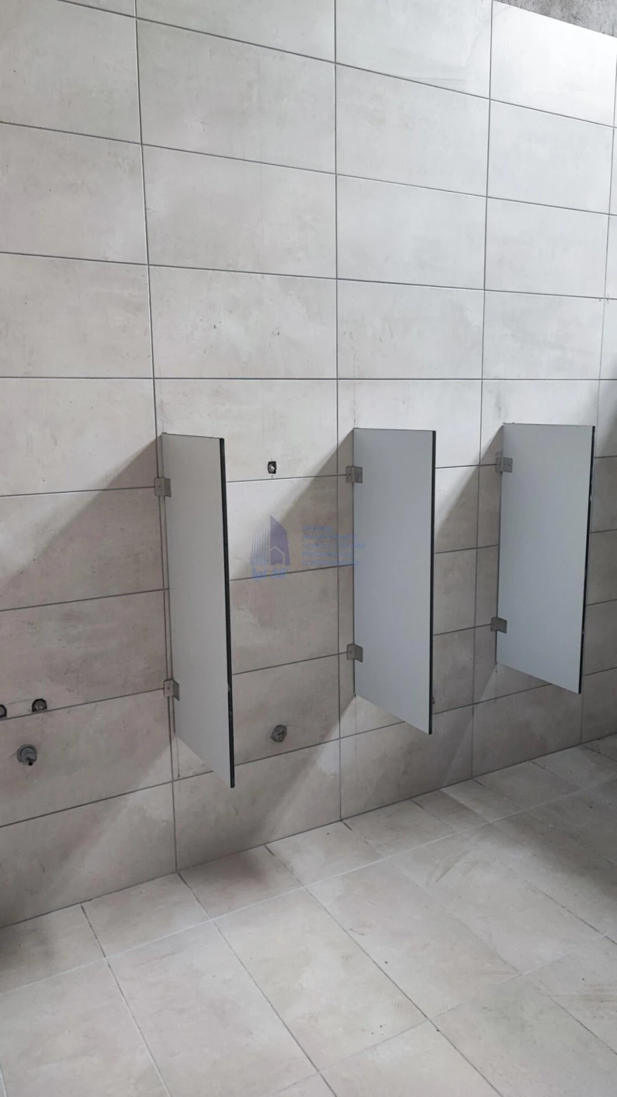 Armazém para Venda em Sacavém e Prior Velho Foto 9