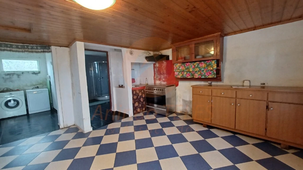 Moradia T2 para Venda em Rosais Foto 12