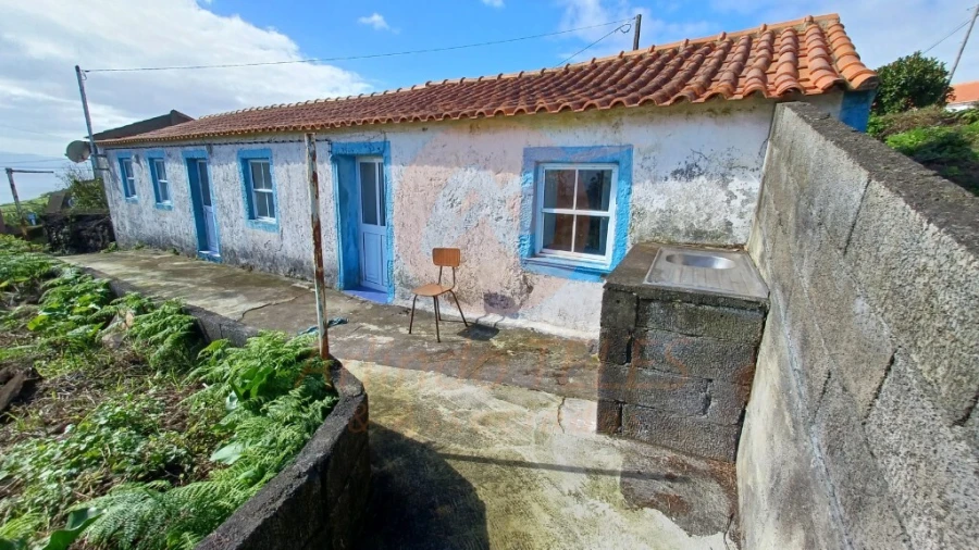 Moradia T2 para Venda em Rosais Foto 2
