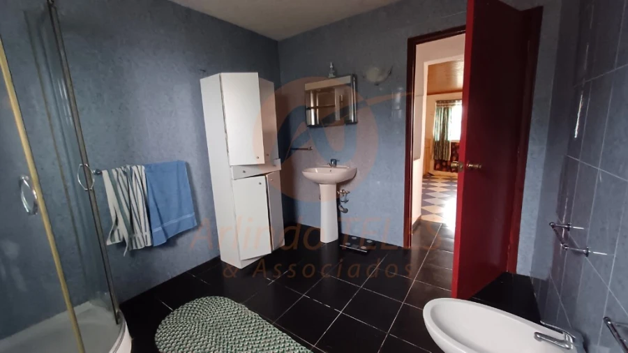 Moradia T2 para Venda em Rosais Foto 8