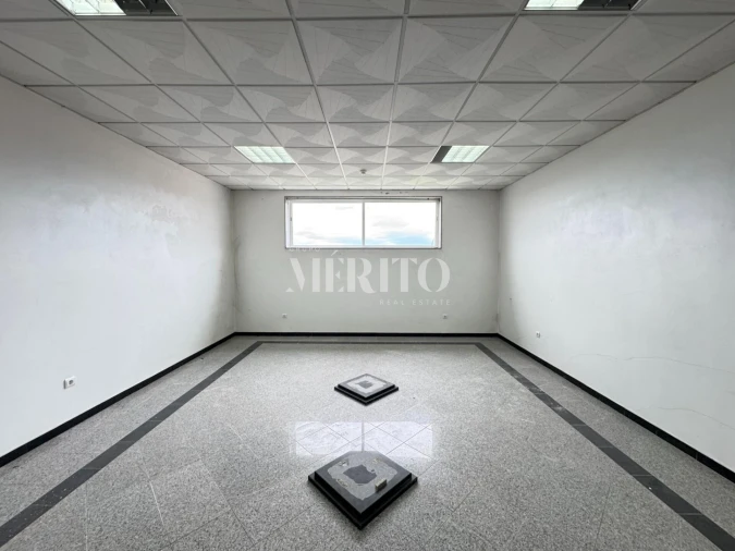 Armazém para Venda em Lemenhe, Mouquim e Jesufrei Foto 17