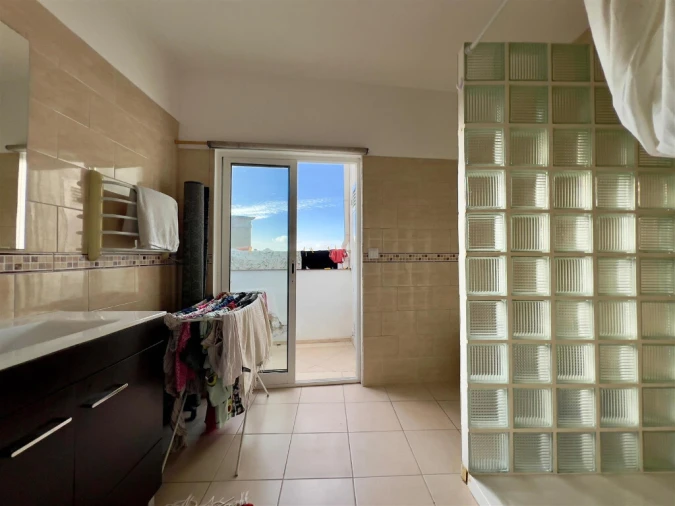 Prédio para Venda em São Martinho do Bispo e Ribeira de Frades Foto 6