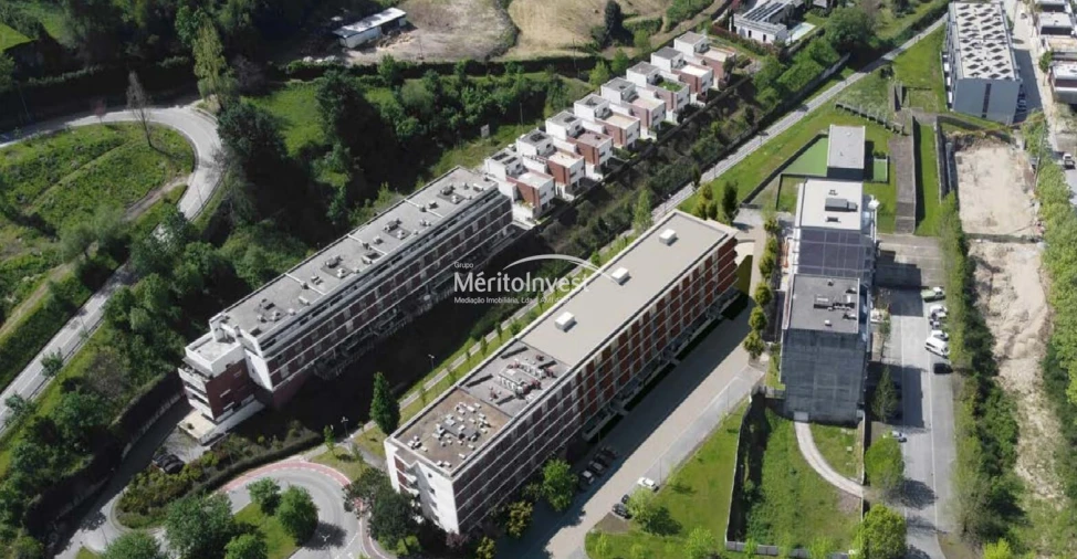 Apartamento T4 para Venda em Costa Foto 2