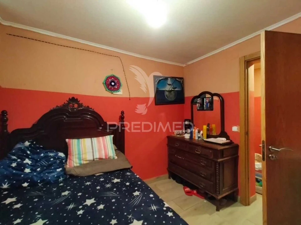 Apartamento T2 para Venda em Alfragide Foto 6
