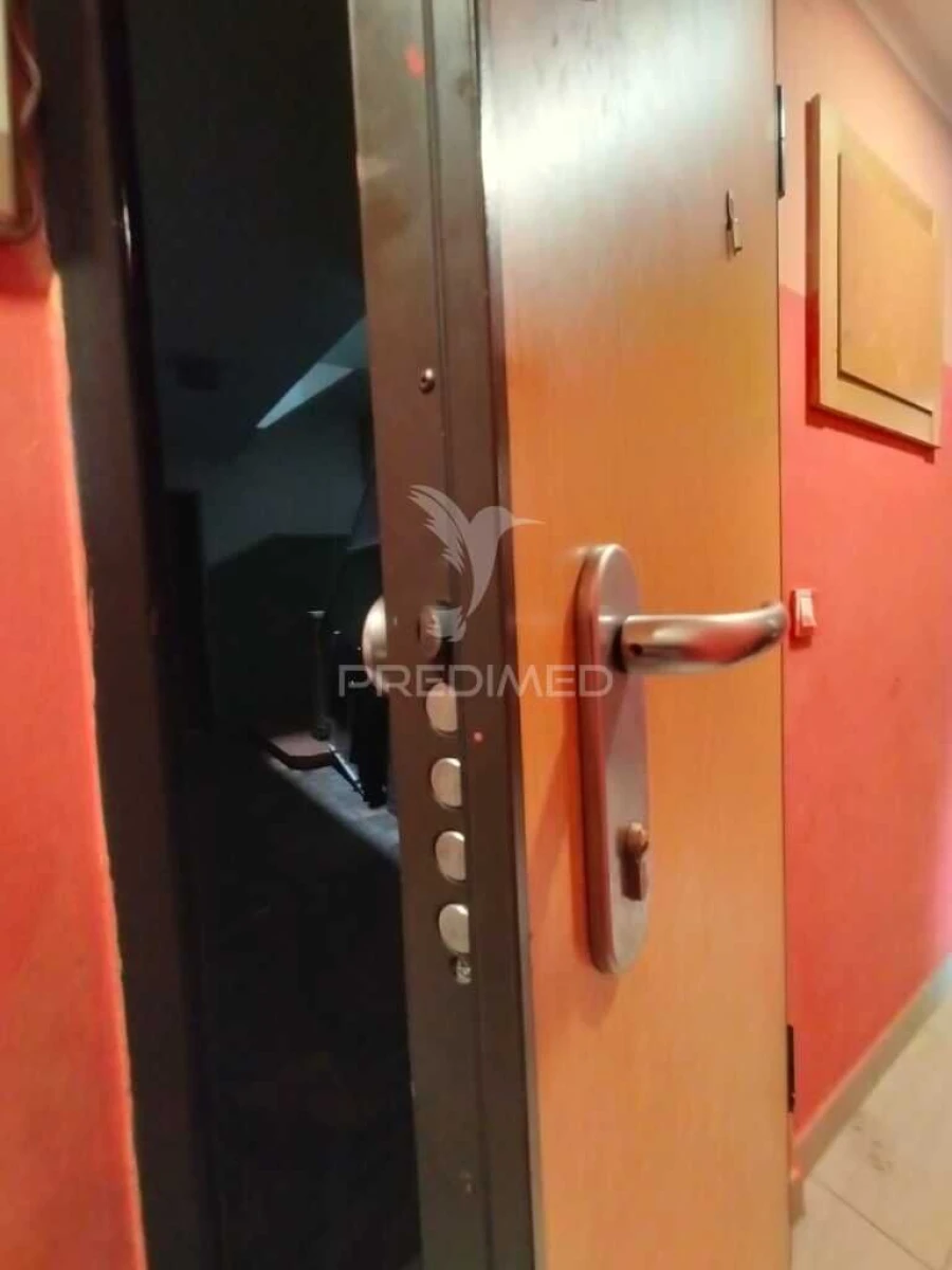 Apartamento T2 para Venda em Alfragide Foto 4