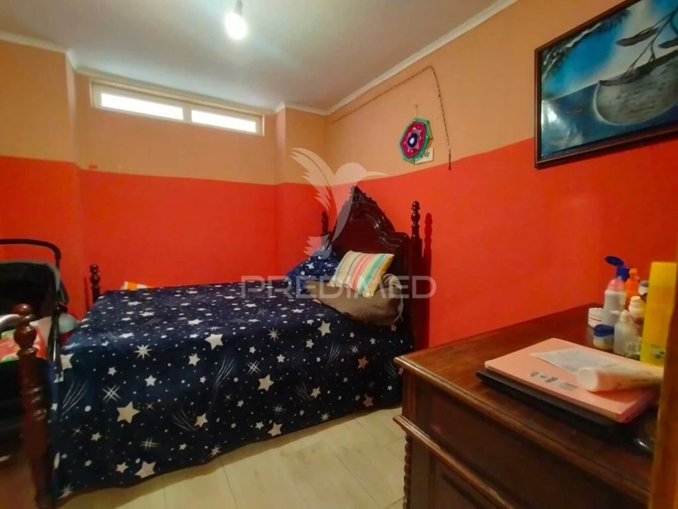 Apartamento T2 para Venda em Alfragide Foto 5