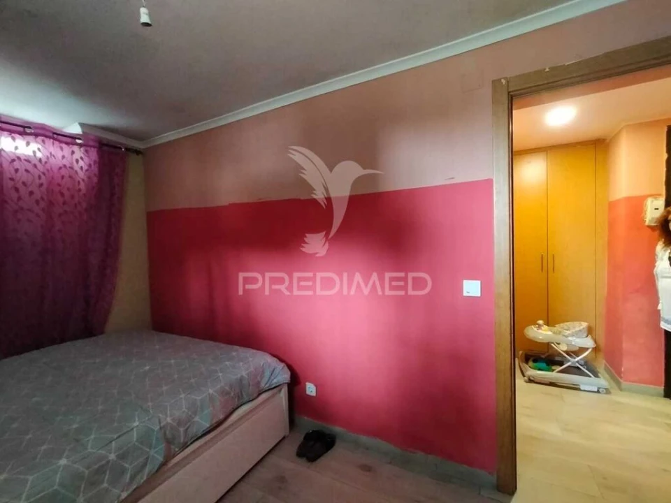 Apartamento T2 para Venda em Alfragide Foto 12