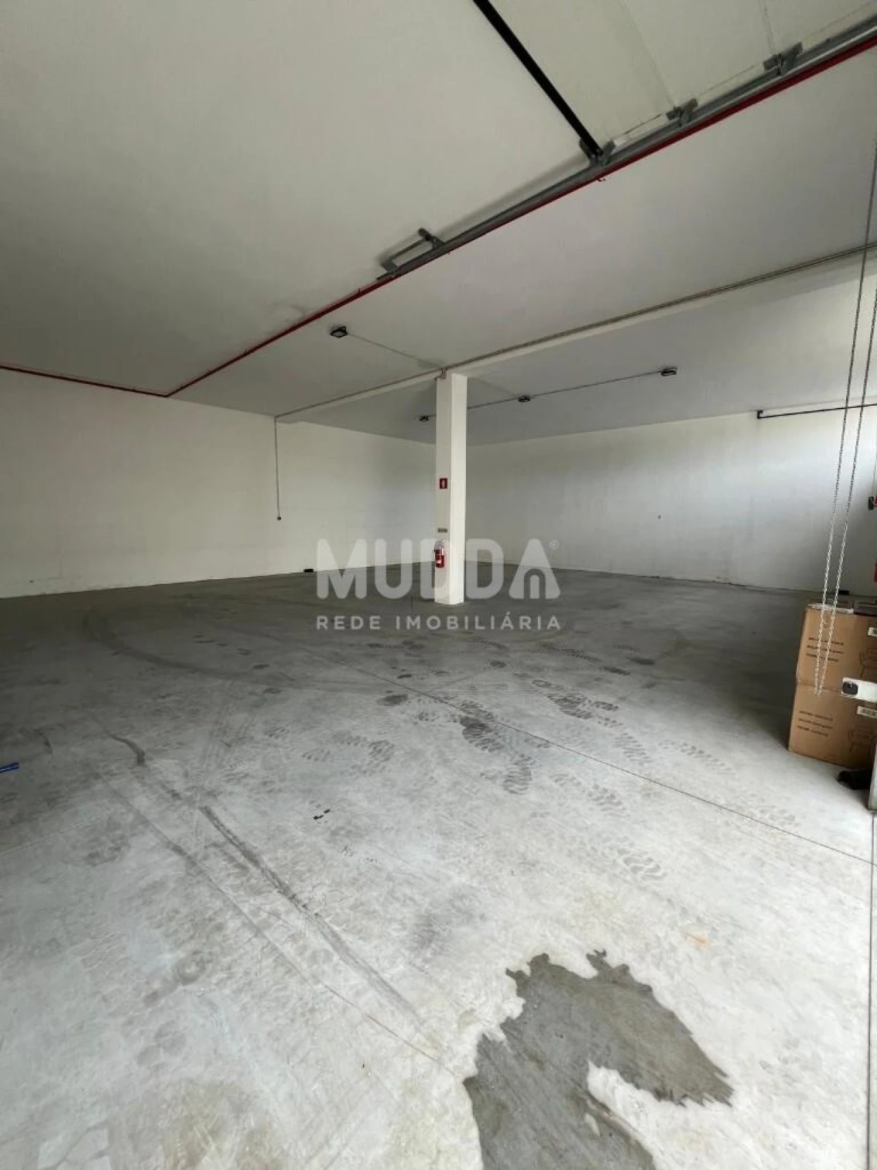 Armazém para Venda em Fiães Foto 3