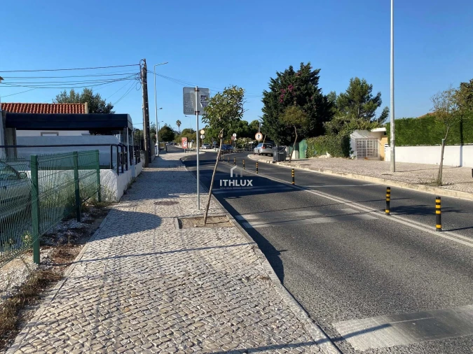 Terreno para Venda em Alcabideche Foto 5