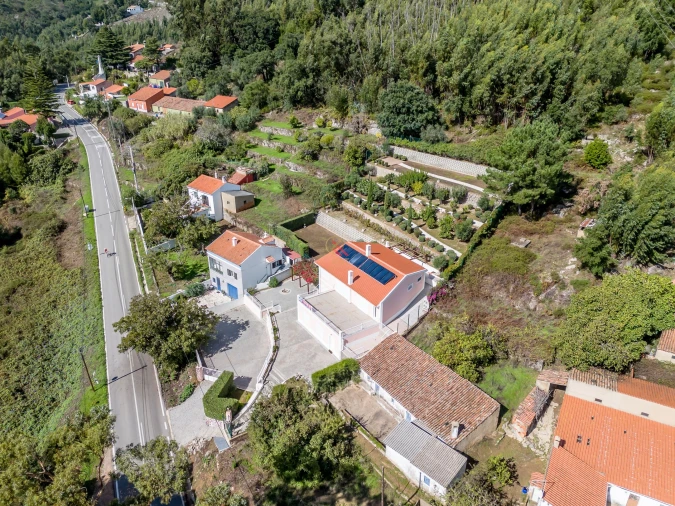 Moradia T3 para Venda em Monchique Foto 43