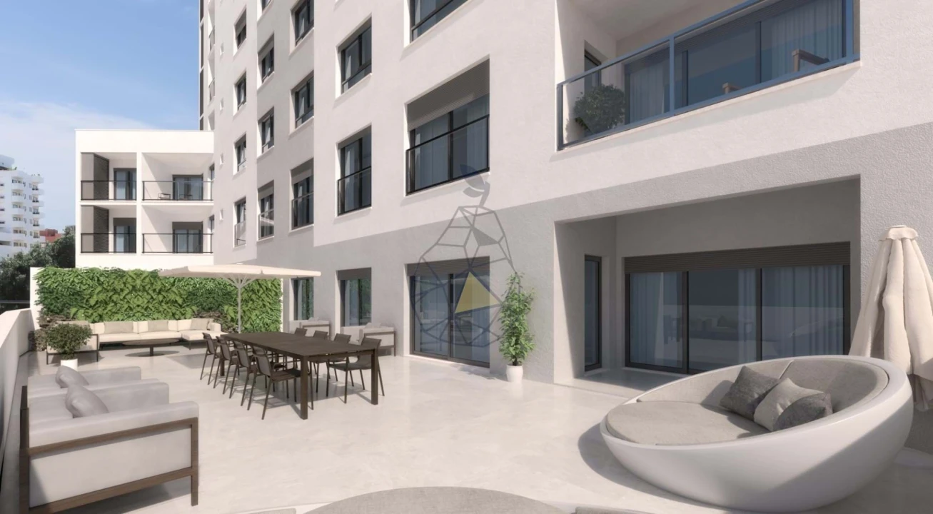 Apartamento T2 para Venda em Portimão Foto 5