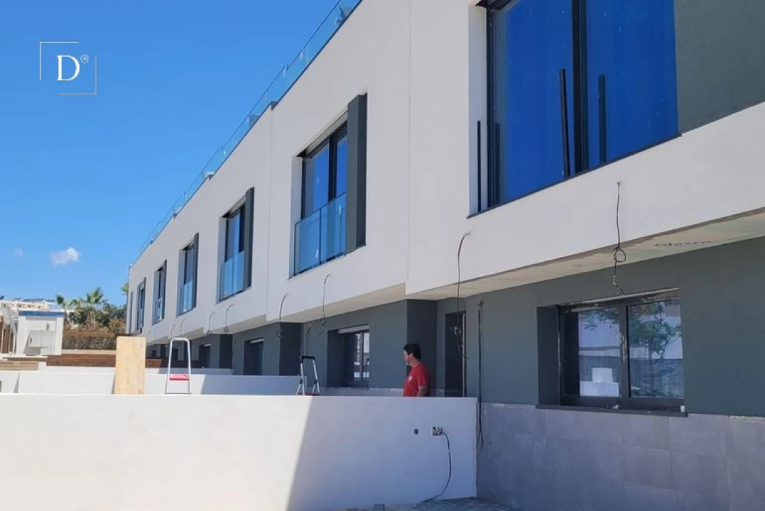 Moradia T4 para Venda em Faro (Sé e São Pedro) Foto 19