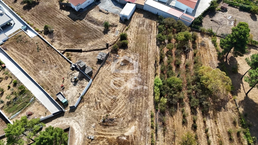 Terreno para Venda em Vale de Anta Foto 6