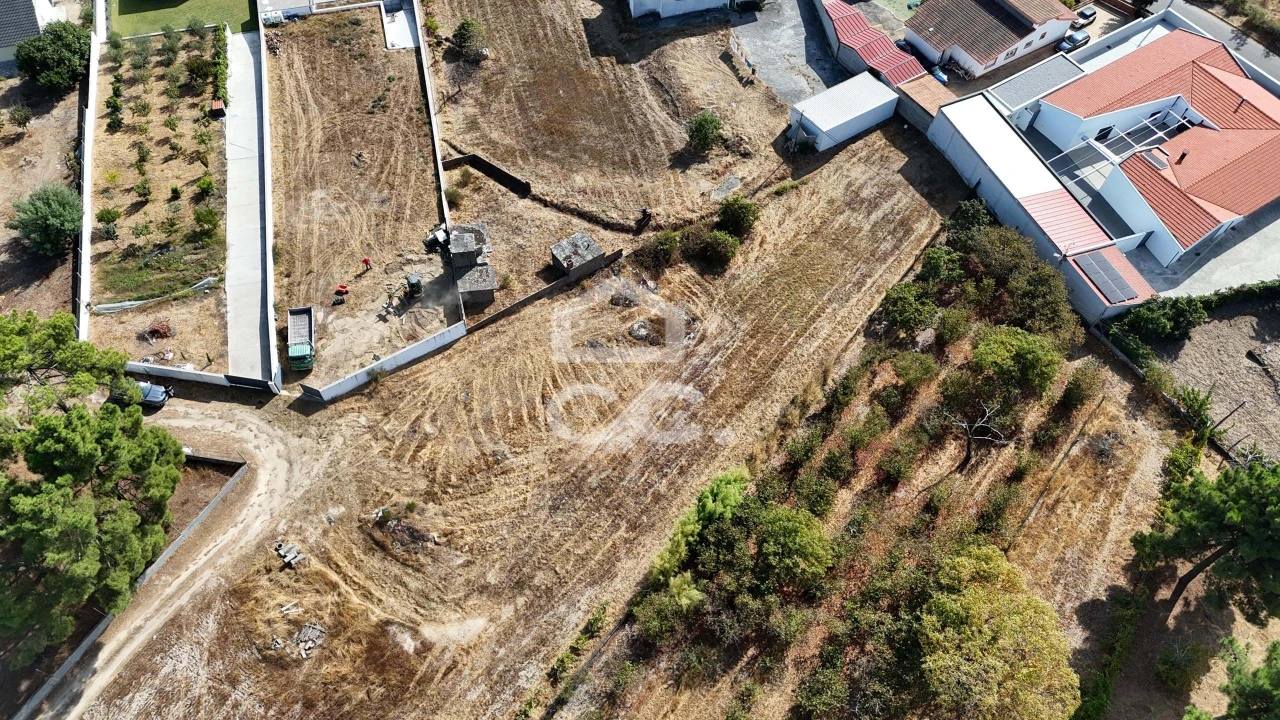 Terreno para Venda em Vale de Anta Foto 8