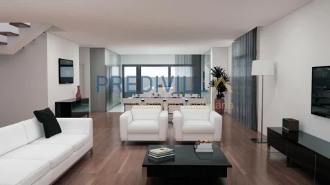 Moradia T4 para Venda em Azurara