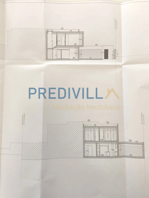 Moradia T4 para Venda em Azurara