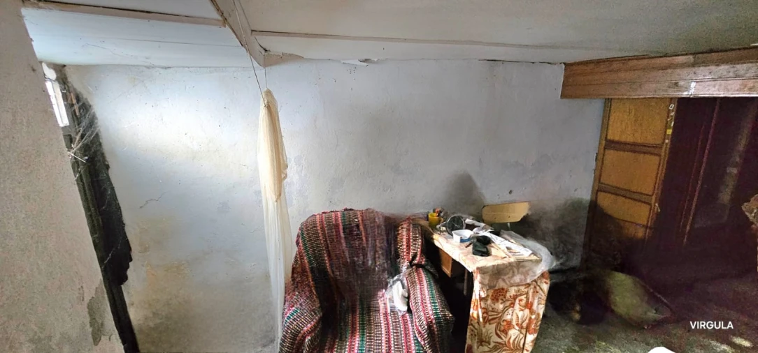 Moradia T2 para Venda em Ferro Foto 11