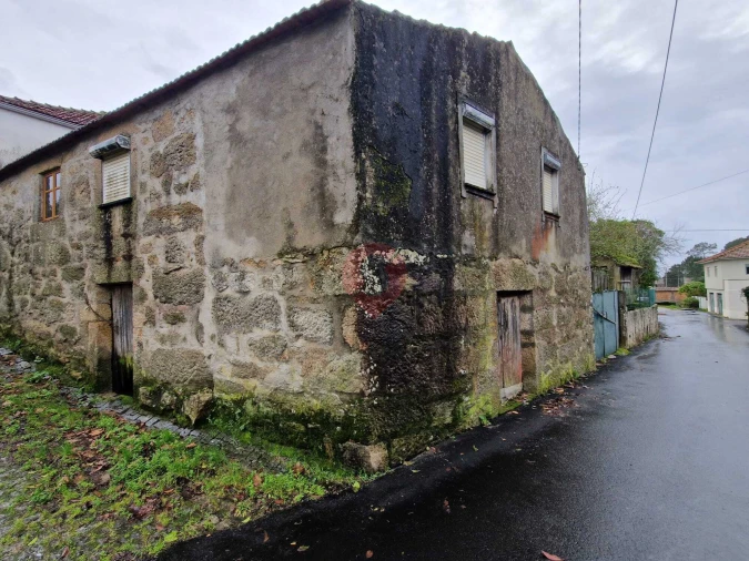 Moradia T2 para Venda em Messegães, Valadares e Sá Foto 2