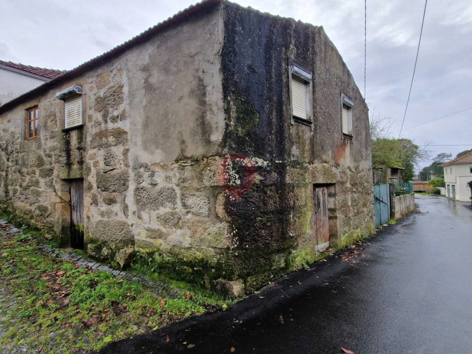 Moradia T2 para Venda em Messegães, Valadares e Sá Foto 2