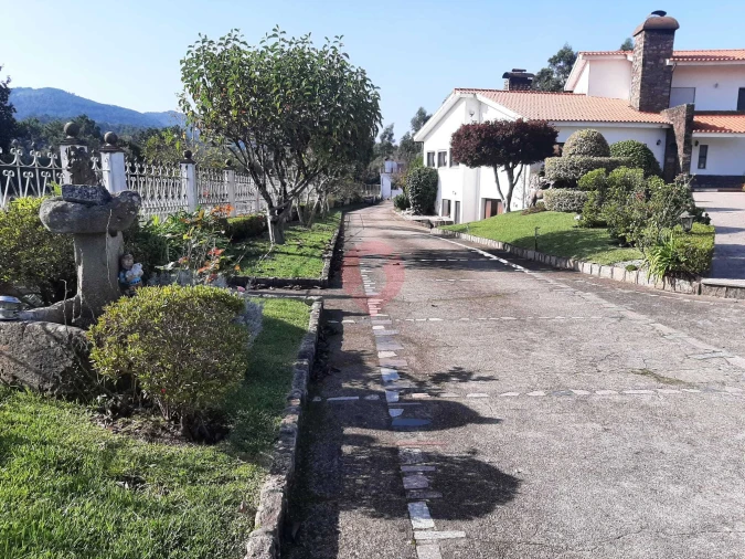 Moradia T5 para Venda em Campos e Vila Meã Foto 5