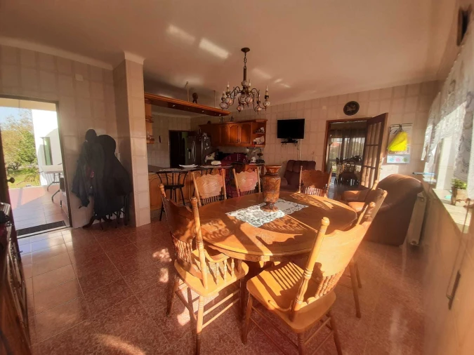 Moradia T5 para Venda em Campos e Vila Meã Foto 7