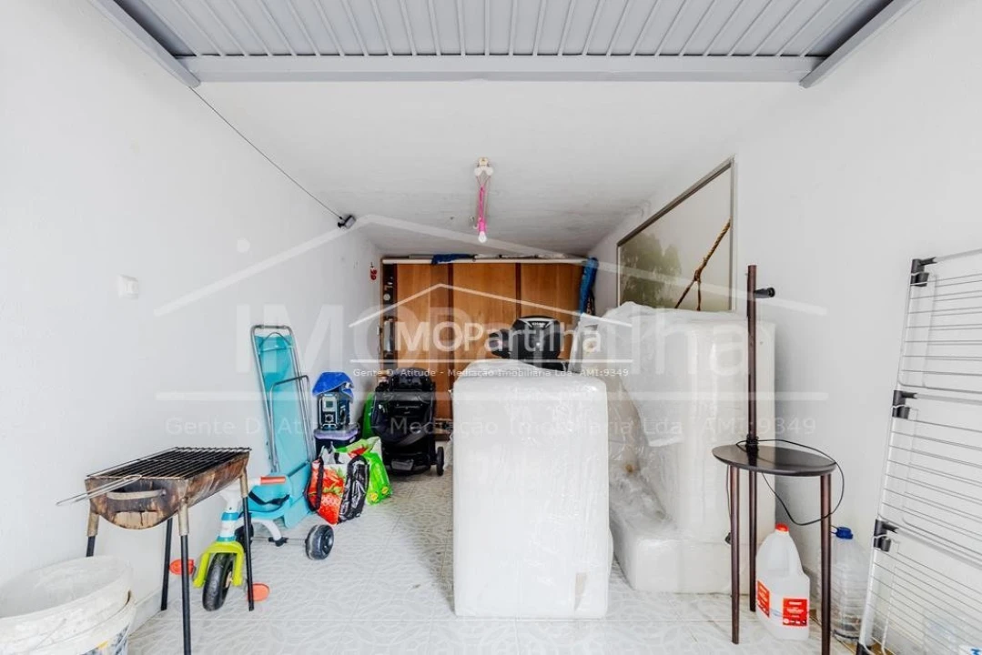 Garagem para Venda em Agualva e Mira-Sintra Foto 1