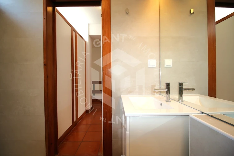 Moradia T2 para Venda em Carvalhal Foto 32