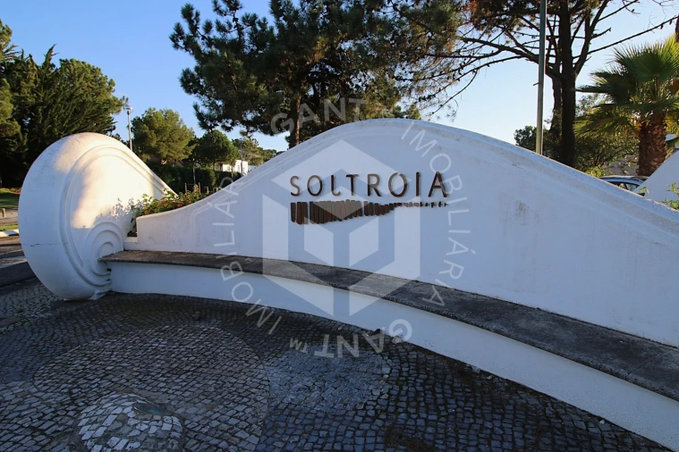 Moradia T2 para Venda em Carvalhal Foto 51