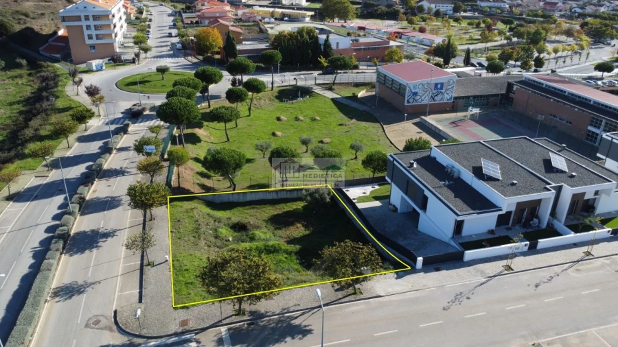 Terreno para Venda em Alfandega da Fe Foto 1