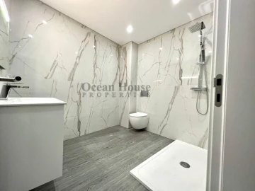 Apartamento T3 para Venda em Quelfes