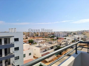 Apartamento T3 para Venda em Quelfes