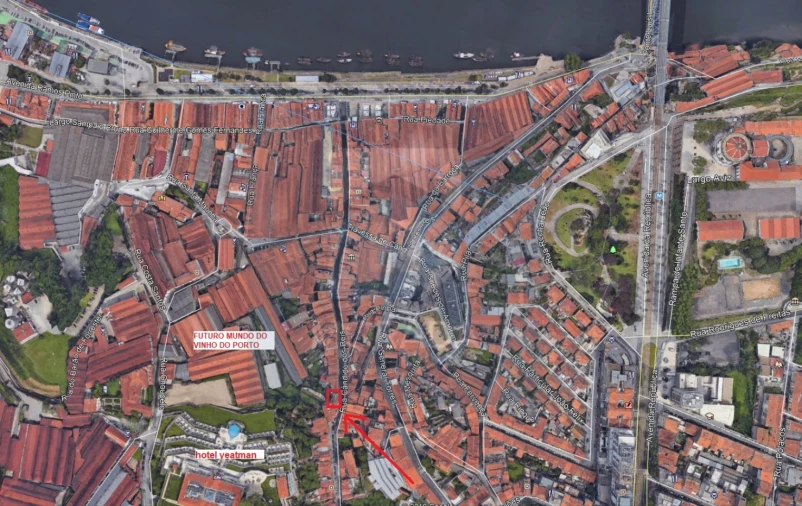 Prédio para Venda em Santa Marinha e São Pedro da Afurada Foto 3