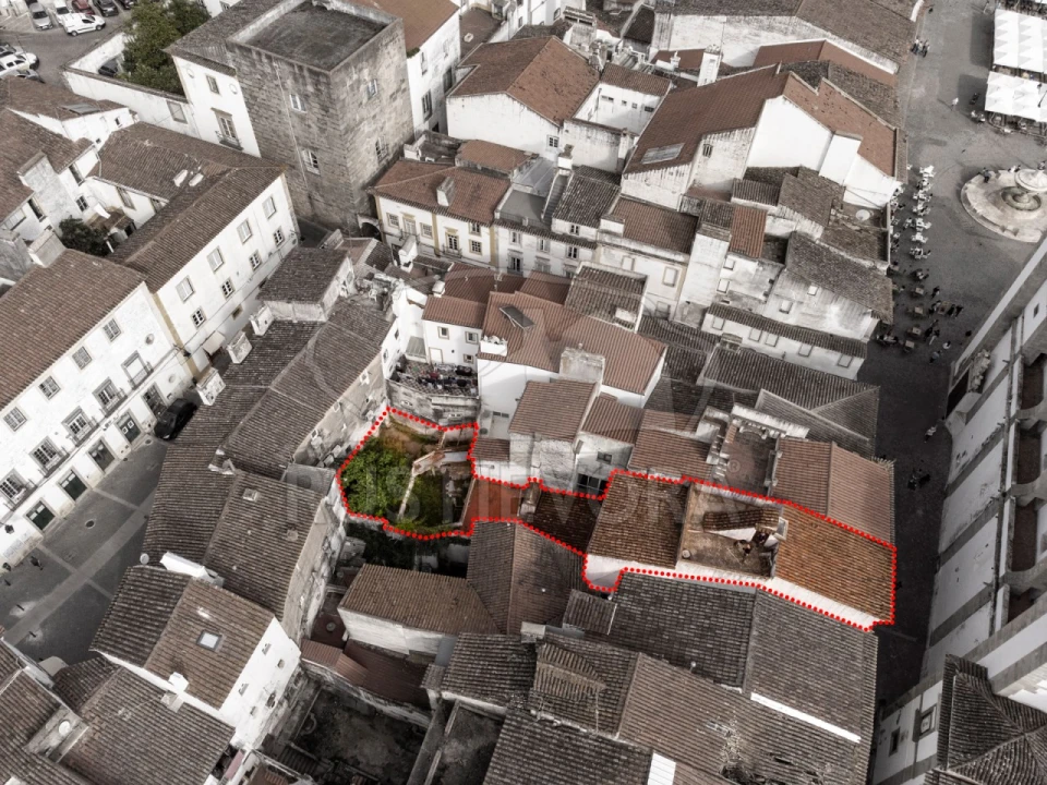 Moradia T4 para Venda em Évora (São Mamede, Sé, São Pedro e Santo Antão) Foto 24