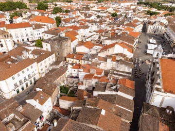 Moradia T4 para Venda em Évora (São Mamede, Sé, São Pedro e Santo Antão)