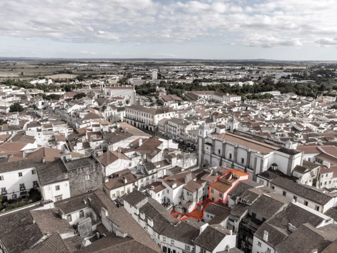 Moradia T4 para Venda em Évora (São Mamede, Sé, São Pedro e Santo Antão) Foto 4