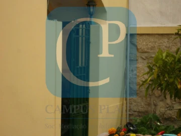 Moradia T3 para Venda em Campanhã