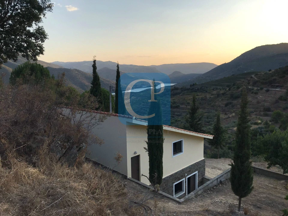 Quinta T3 para Venda em Seixo de Ansiães Foto 21