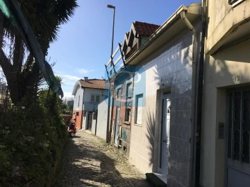 Moradia T2 para Venda em Ramalde