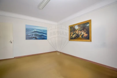 Escritório para Arrendamento em Avenidas Novas