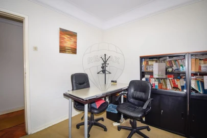 Escritório para Arrendamento em Avenidas Novas