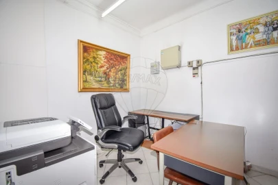 Escritório para Arrendamento em Avenidas Novas