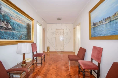 Escritório para Arrendamento em Avenidas Novas