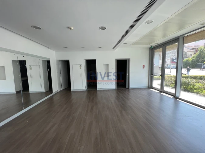 Loja para Arrendamento em Paranhos Foto 18