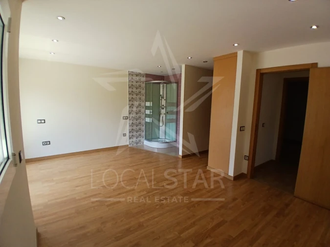 Moradia T7 para Venda em Bidoeira de Cima Foto 55