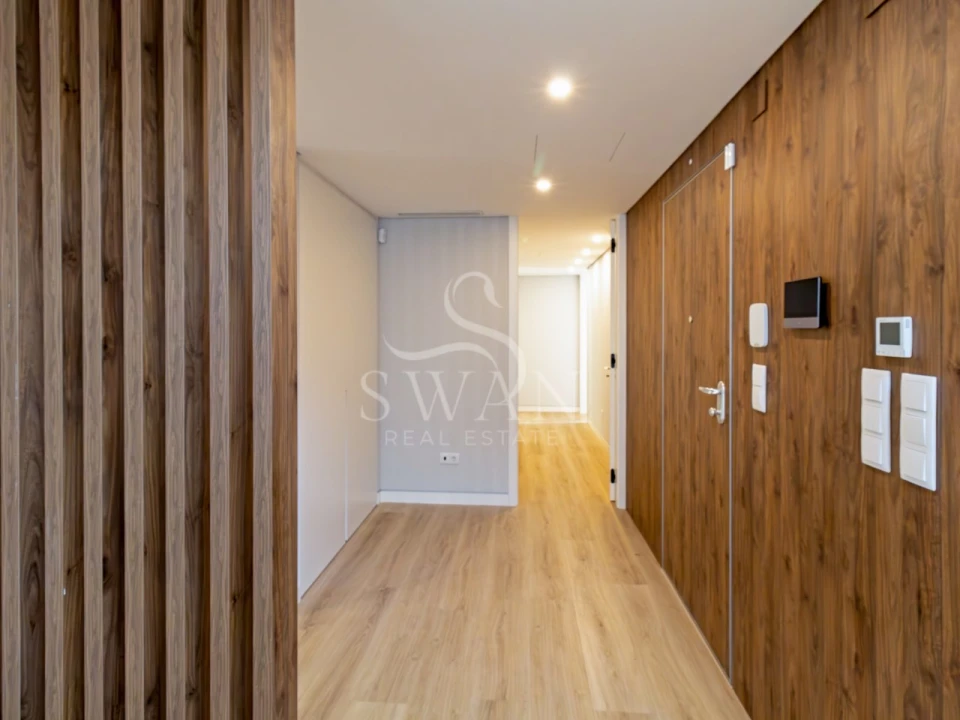 Apartamento T3 para Venda em Carcavelos e Parede Foto 3