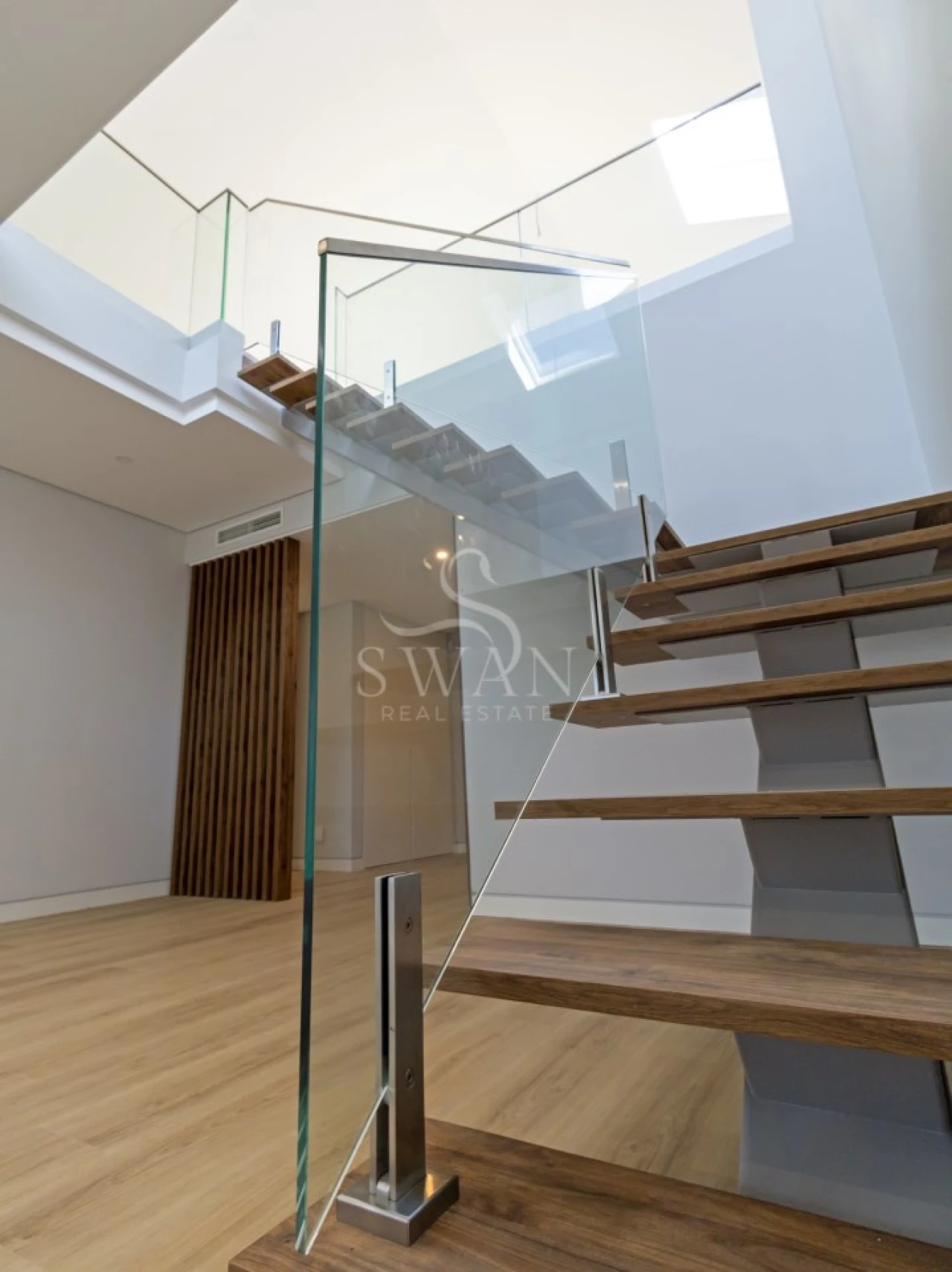 Apartamento T3 para Venda em Carcavelos e Parede Foto 7