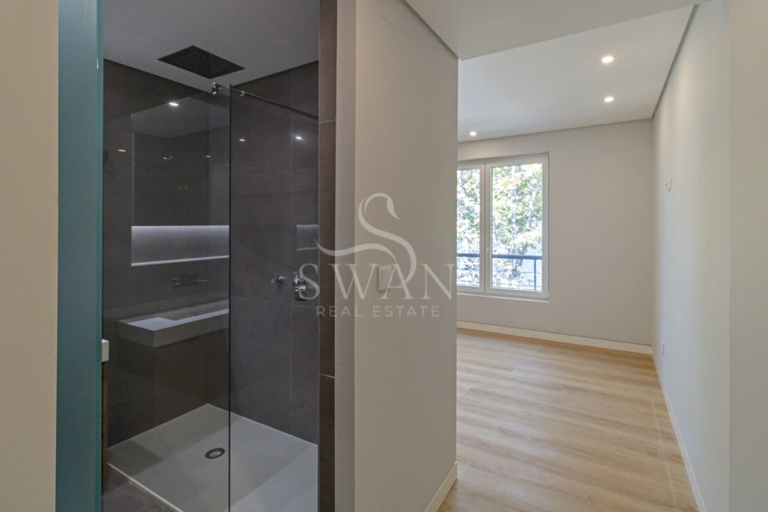 Apartamento T3 para Venda em Carcavelos e Parede Foto 40