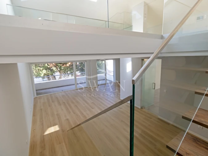 Apartamento T3 para Venda em Carcavelos e Parede Foto 24